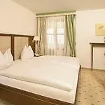 Friesacher's Aniferhof