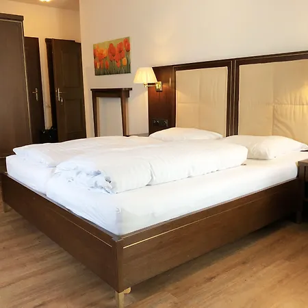 Friesacher's Aniferhof Anif