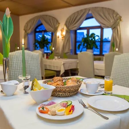 Friesacher's Aniferhof 阿尼夫