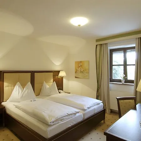 Friesacher's Aniferhof 酒店 阿尼夫